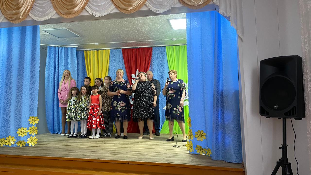 Отчетный концерт художественной самодеятельности.